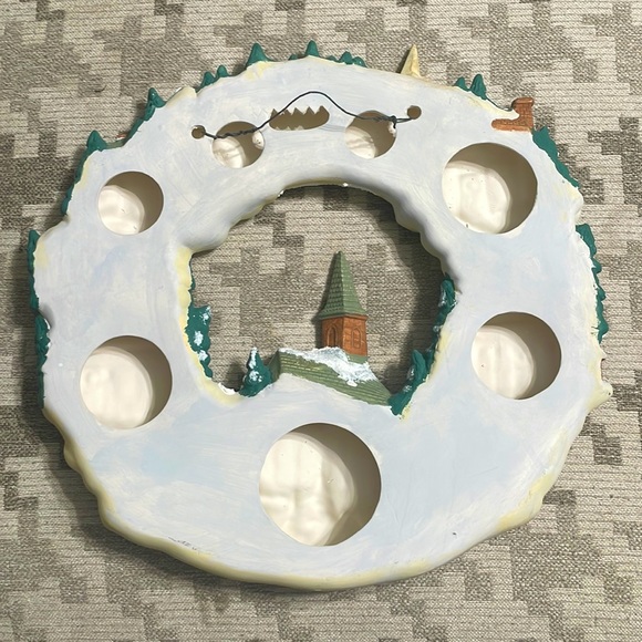Vintage, handmade, hand painted ceramic wreath. 15”x15” - Picture 2 of 2